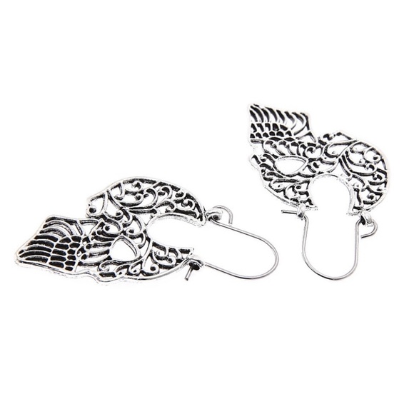 ONE LEFT! 🖤 Filigree sugar💀skull drop earrings - Picture 2 of 7